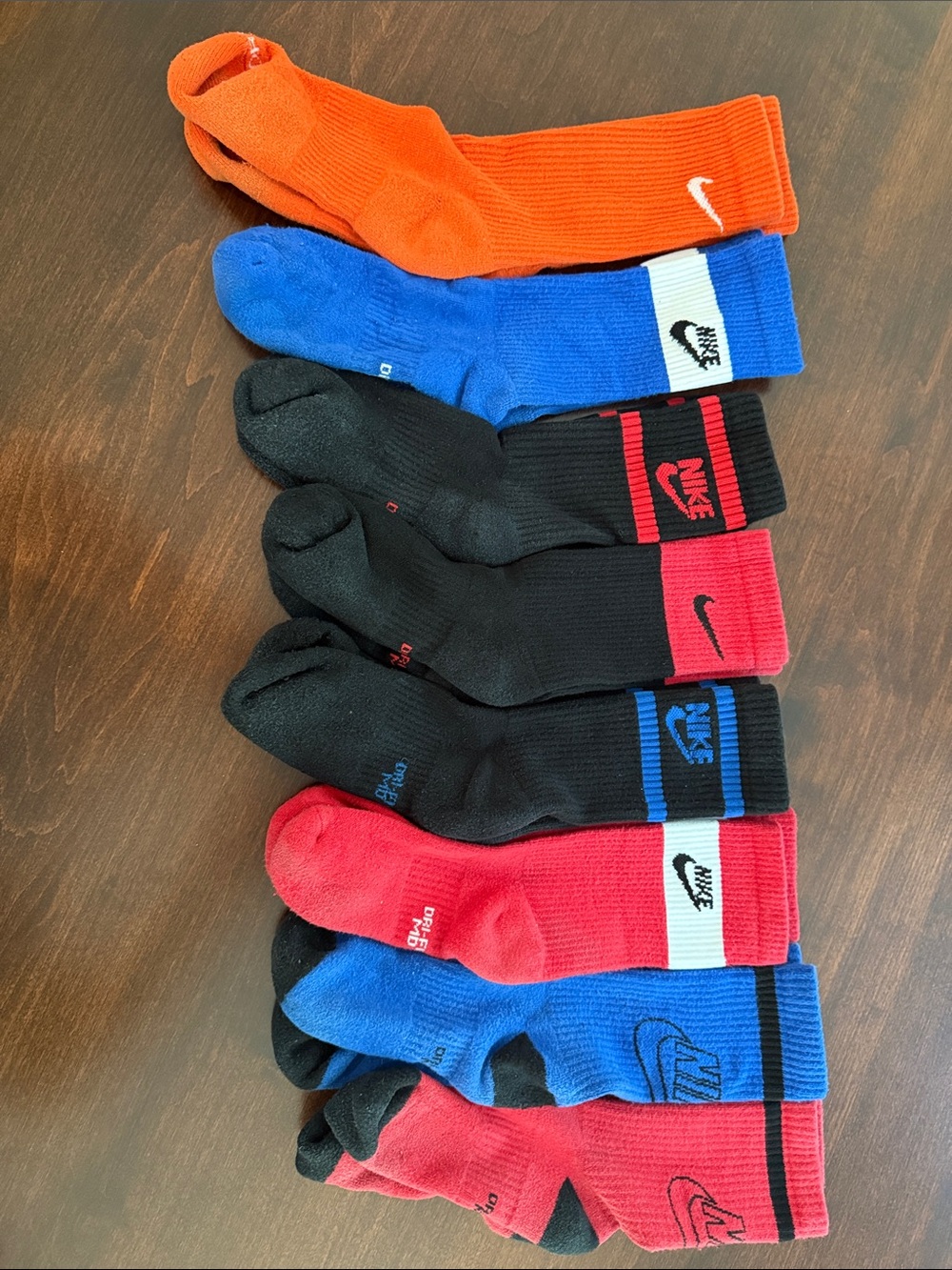 8 pairs Nike kids dri-fit Crew Athletic Socks - Orange, Blue, Black, Red.